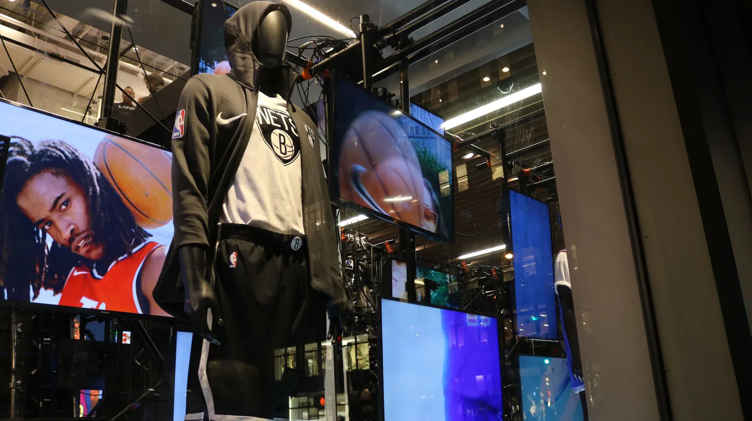 Nike Tap into the Game campaign frame six